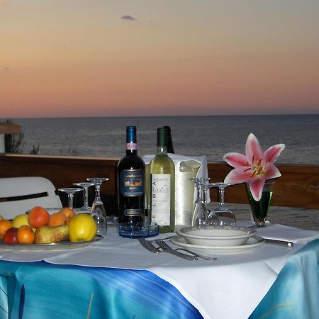 Hotel Villa Ombrosa Портоферрайо Екстер'єр фото