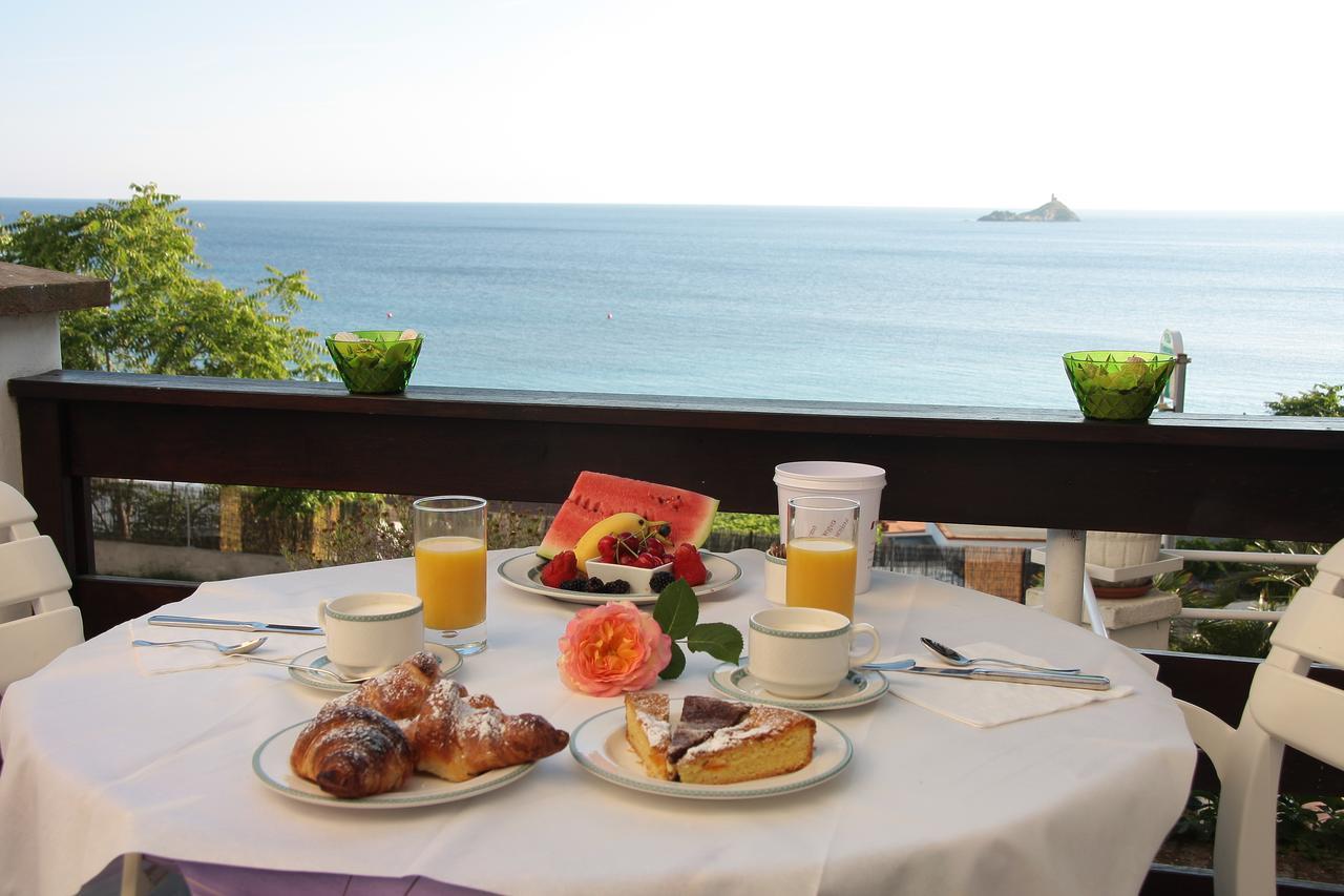 Hotel Villa Ombrosa Портоферрайо Номер фото